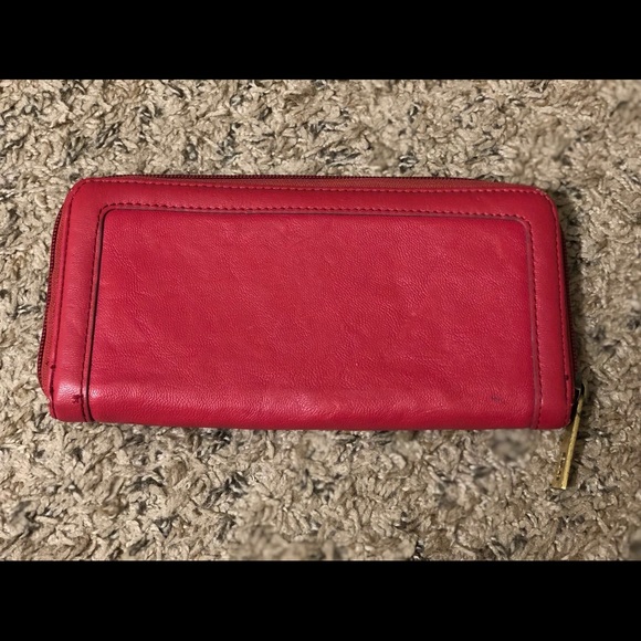 Red Wallet - Picture 3 of 4